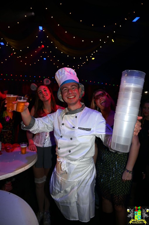 ../Images/Opwarmbal 2026 128.jpg